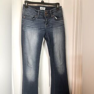 BKE Stella Low Rise Flare Size 25 x 35 1/2